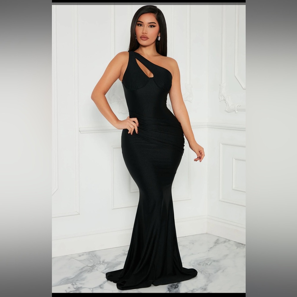 Stunning formal dress